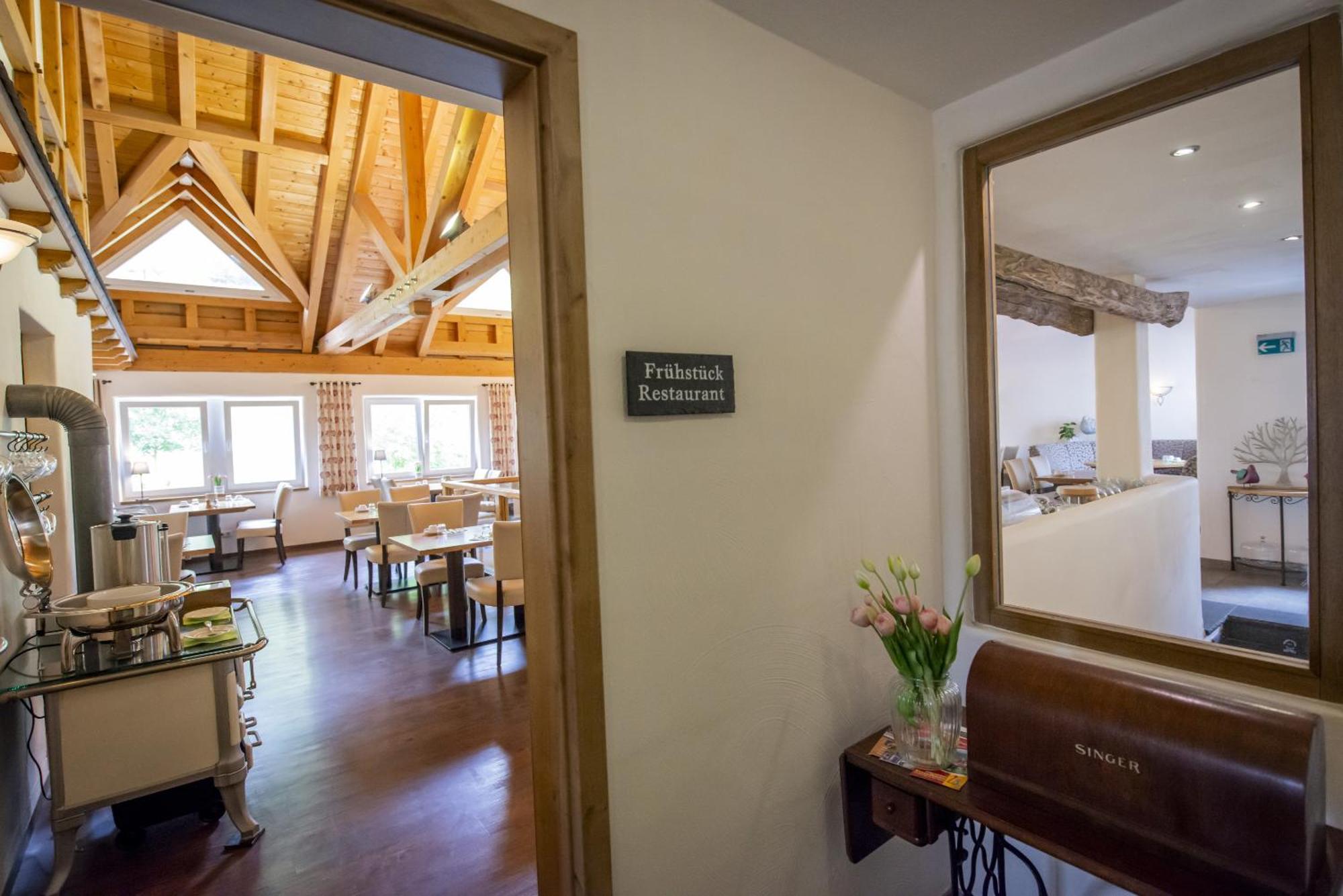 Landgasthof Winzerscheune Valwig Buitenkant foto